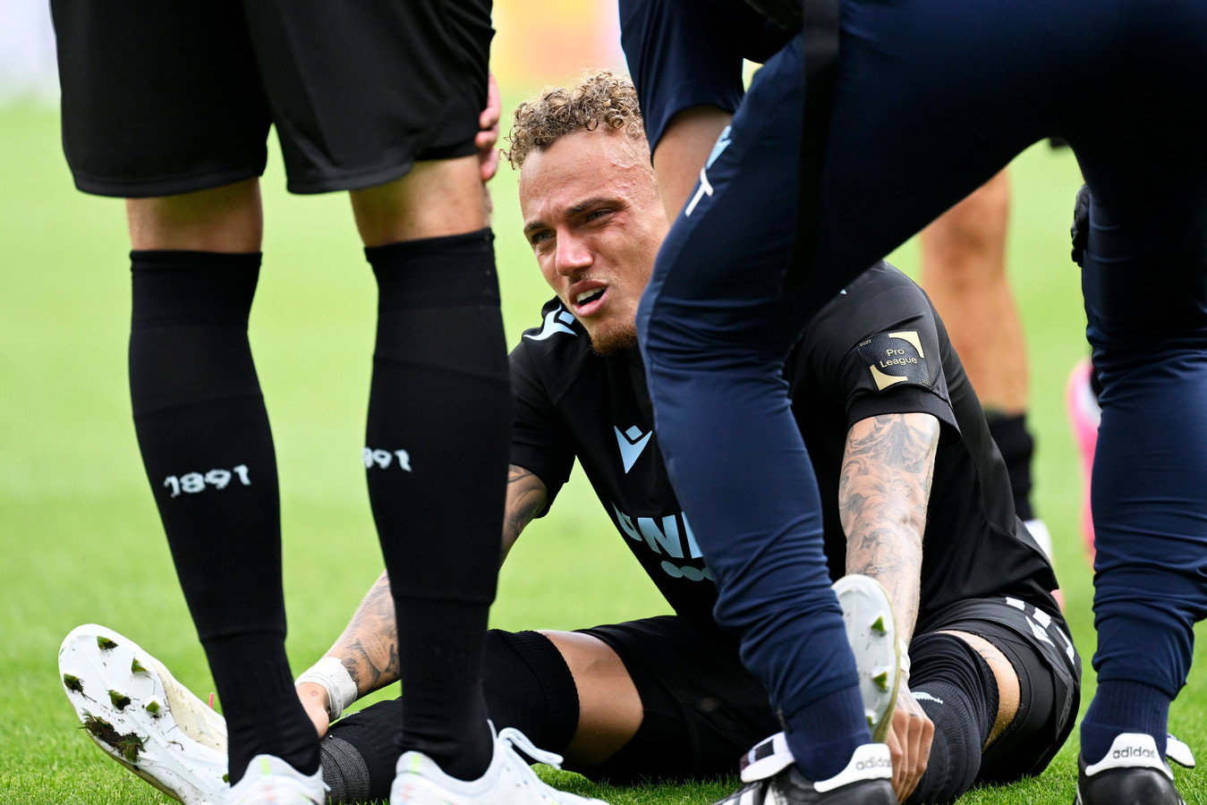 Hoefkens maakt zich “grote zorgen”, vandaag meer duidelijkheid over