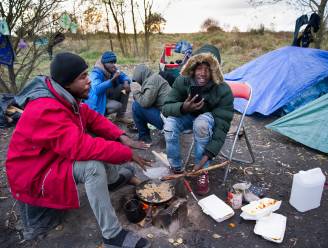 Migrantenprobleem wordt een kwestie van duwen en trekken tussen Londen en Parijs