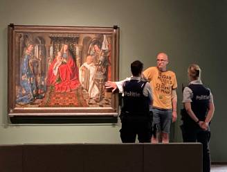 Brugse klimaatactivist moet nu ook in ons land voor rechter verschijnen nadat hij zich vastkleefde aan schilderij: "Een teken dat ik goed bezig ben”