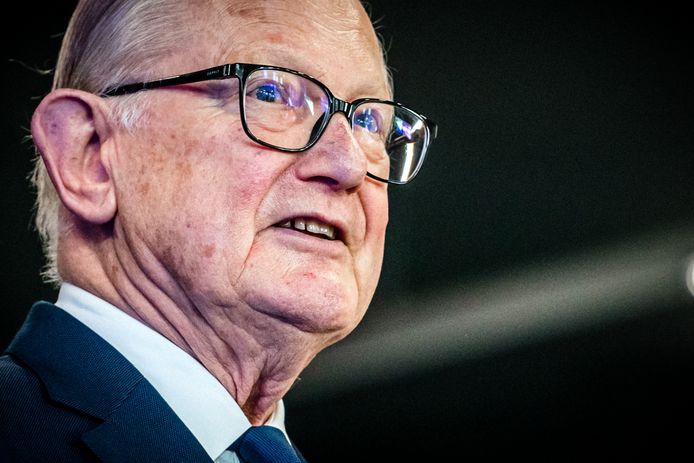 Pieter van Vollenhoven: ,,Volledig vuurwerkverbod is enige juiste besluit.’’