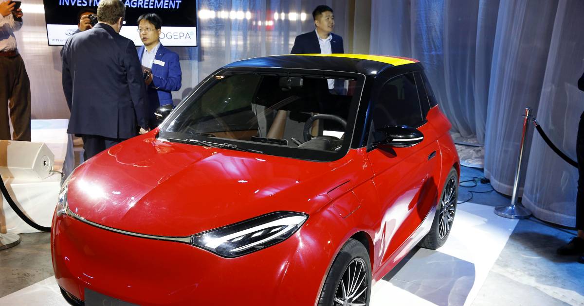 Chinese elektrische wagen rolt in 2021 van de band in Charleroi Auto