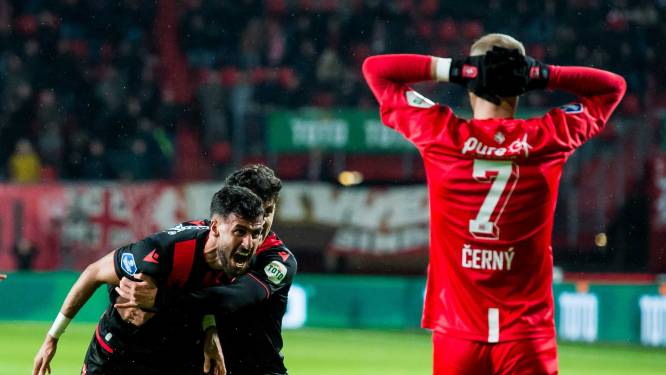 FC Twente is het overzicht bij hoekschoppen kwijt: ‘We zijn er weer keihard op afgerekend’