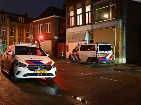 Dode aangetroffen in Roosendaalse woning, verdachte belt zelf politie