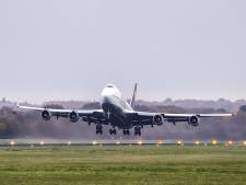 Wat bezielt iemand om in wielkast van Boeing te kruipen? 'Ergens moet iemand deze jongen toch missen’