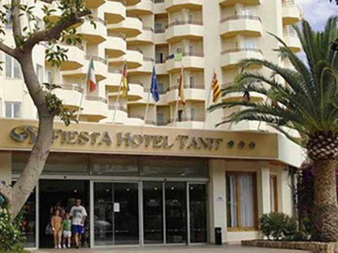 Britse toerist in Ibiza dood na val van dertien meter hoog