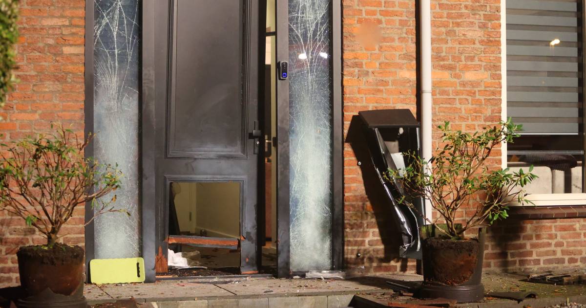 Nieuwkuijkse (50) vermoedelijk slachtoffer van exploderende lawinepijl: ‘Is voor de voordeur gelegd’