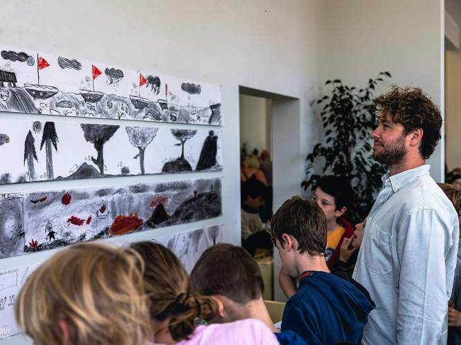 Leerlingen openen expo ‘Leesgeluk’ in Bib Leuven Wilsele