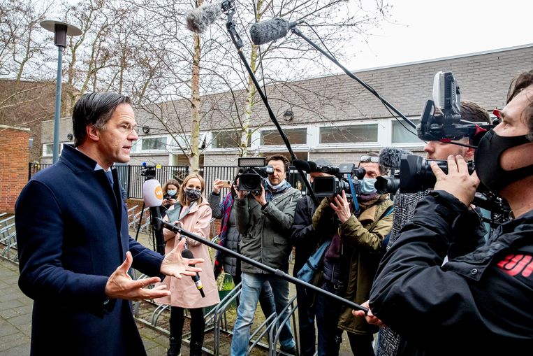 Dutch Prime Minister Mark Rutte on his way to another election victory, biggest gain for left-liberal D66