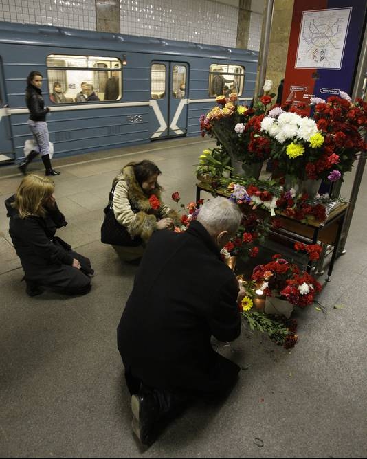 6 февраля 2004 автозаводская. теракт на автозаводской в 2004. взрыв в московском метрополитене 6 февраля 2004. взрыв в московском метрополитене 6 февраля 2004 года. взрыв в московском метрополитене (февраль 2004).