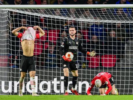 Zwarte avond voor PSV: AS Monaco blijkt te sterk, Gakpo en Madueke vallen geblesseerd uit