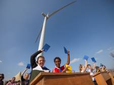Windpark Moerdijk officieel in de lucht, maar stadstafel boycot opening: ‘Geen reden voor feestje’