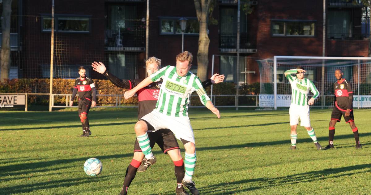 Boy de Swart laat met zijn derde treffer tegen Niftrik vaatje buskruit ontploffen bij Victoria'25