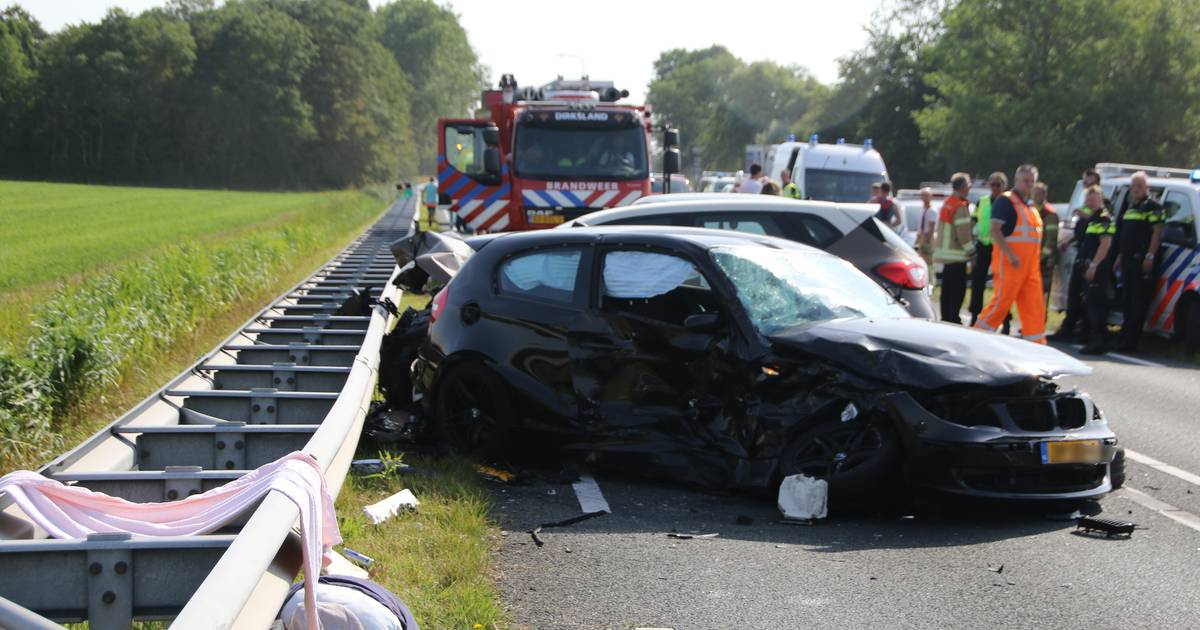 Ernstig ongeval op N57 bij Ouddorp.