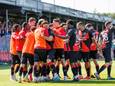 Almere City na bizarre strafschoppenreeks ten koste van VVV-Venlo naar finale play-offs