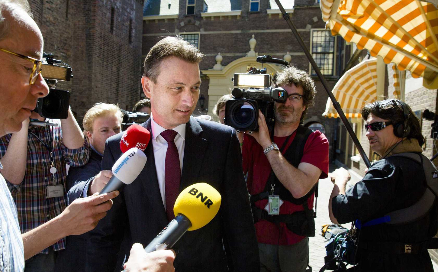 Zijlstra wijst PvdAplan vermogenstaks af Foto AD.nl