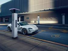 Oorlogsverklaring aan Tesla: Porsche onthult de elektrische Taycan