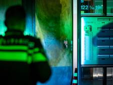 Explosie bij portiekwoning en brand bij coffeeshop in Rotterdam