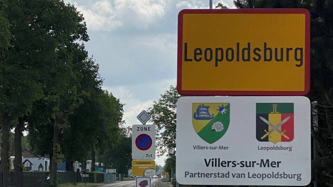 Leopoldsburg verbroedert zich met Normandisch oorlogsdorpje 