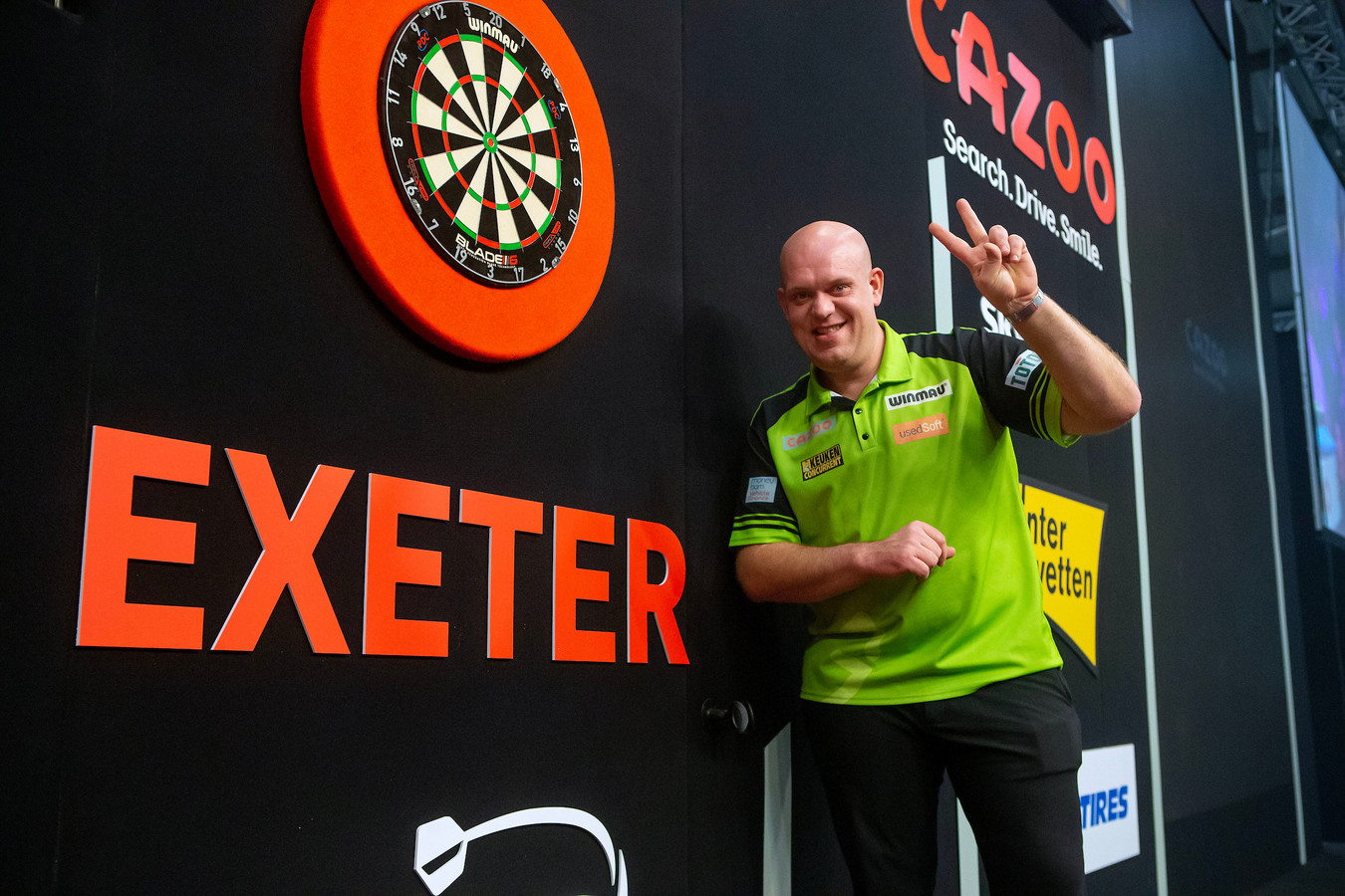 Michael van Gerwen haalt na winst in koud Exeter opnieuw uit naar PDC