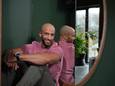 Acteur Walid Benmbarek kreeg werkmentaliteit mee van ouders: ‘Als ik iets wil, moet ik ervoor zweten’