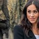 De Queen is woest: Britse royals houden crisisberaad om vader Meghan Markle