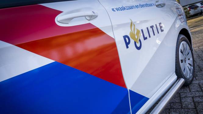 Niet slim: man zonder rijbewijs komt met de auto naar afspraak op politiebureau