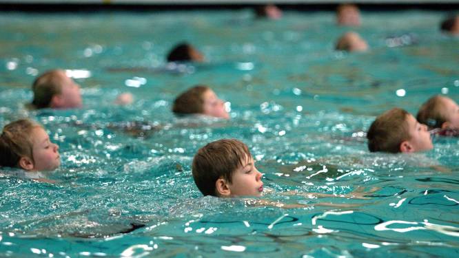 Woensdrecht op zoek naar subsidies voor schoolzwemmen
