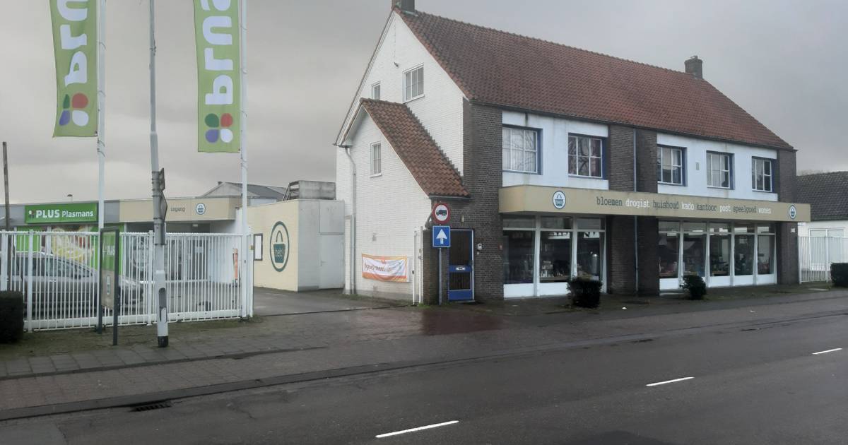 Tonnen boete voor illegaal bouwen aan supermarkt Plus in Diessen