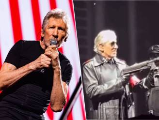 Politie Berlijn onderzoekt show Roger Waters: oud-bassist Pink Floyd in ‘SS-uniform’ op podium 