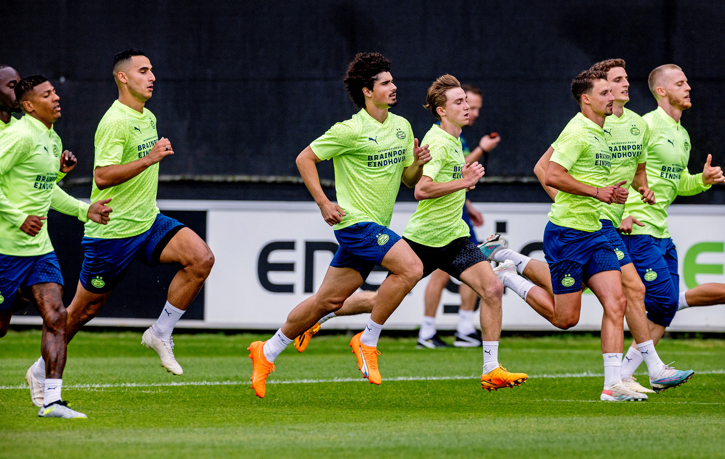 PSV op weg naar Oostenrijk, waar het leggen van de puzzel voor dit seizoen Foto AD.nl