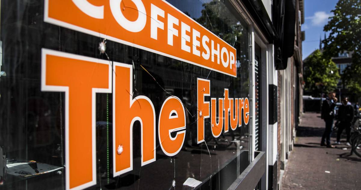 Een van verdachten aanslag Delft weer vrij om slordig