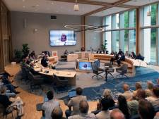 Clash tussen oppositie en coalitie in Voorster raad rondom spoeddebat: ‘Heb dit nog nooit meegemaakt’