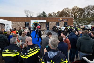 Politie Dommelstroom ‘woont samen’ in gloednieuw bureau in Leende