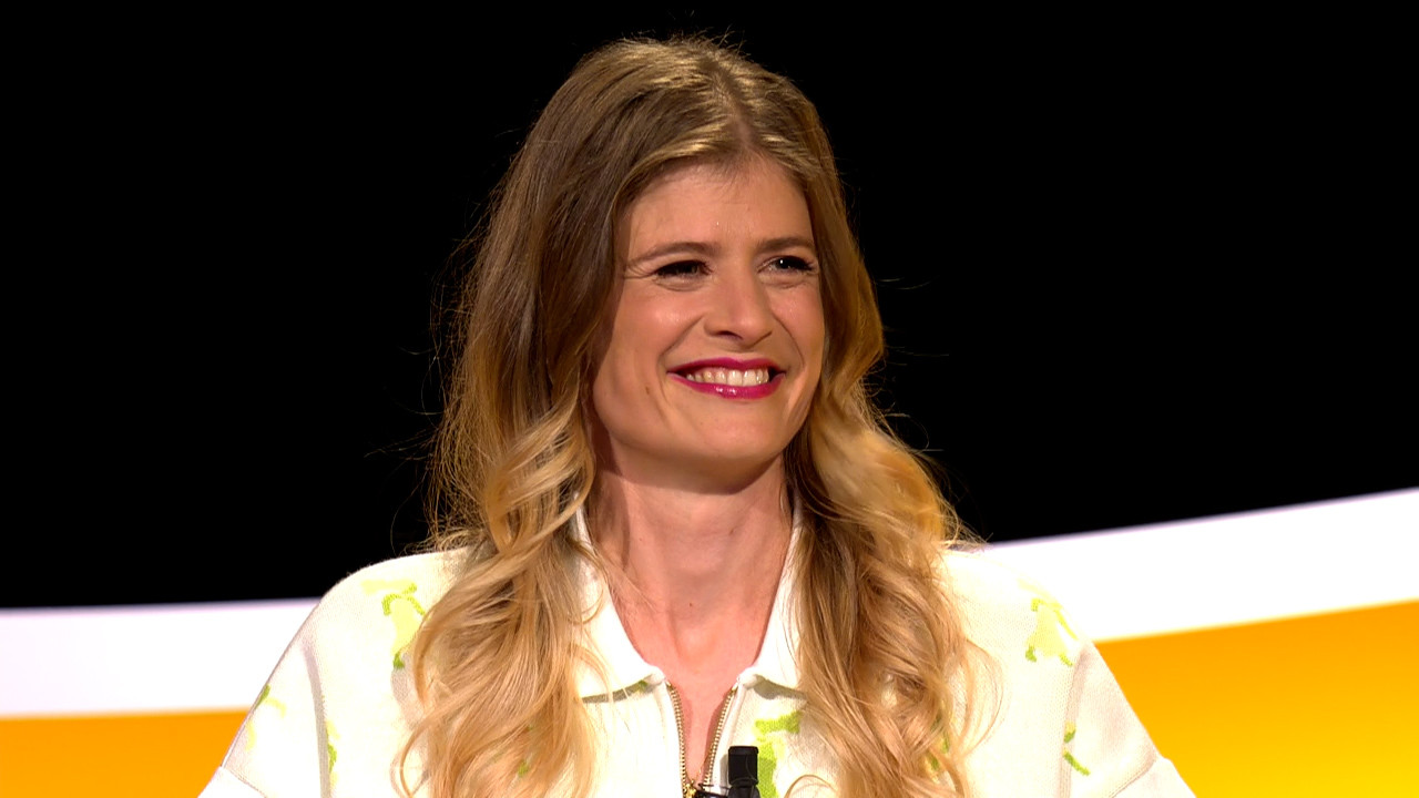 Eva De Roo maakt tv-programma over overspel: “Ik ben er zelf al mee ...