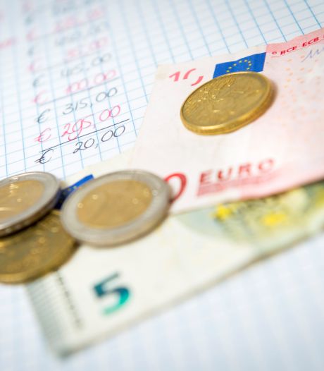 Minimumloon, sparen, roken en toeslagen: dit betekent het regeerakkoord voor je portemonnee