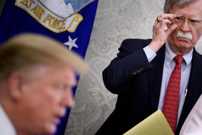 De havik John Bolton was tussen april 2018 en september 2019 Nationaal Veiligheidsadviseur van VS-president Donald Trump.