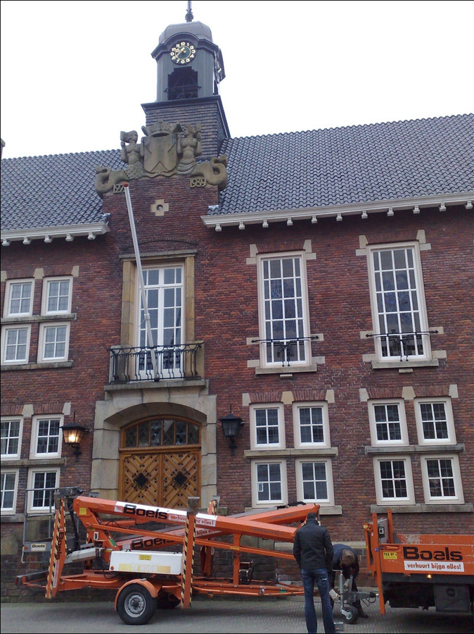 Kunstatelier in oude stadhuis van Steenbergen Foto bndestem.nl