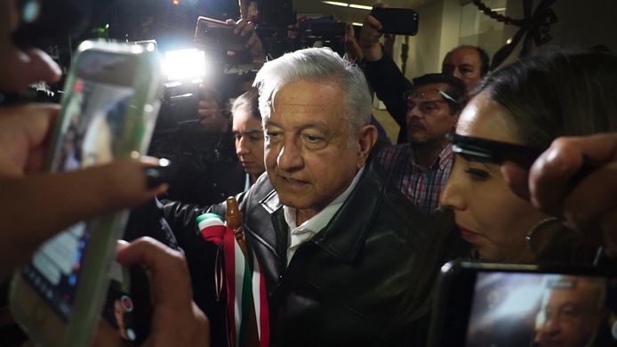 De Mexicaanse president Andrés Manuel López Obrador vrijdag terwijl hij de pers te woord staat.