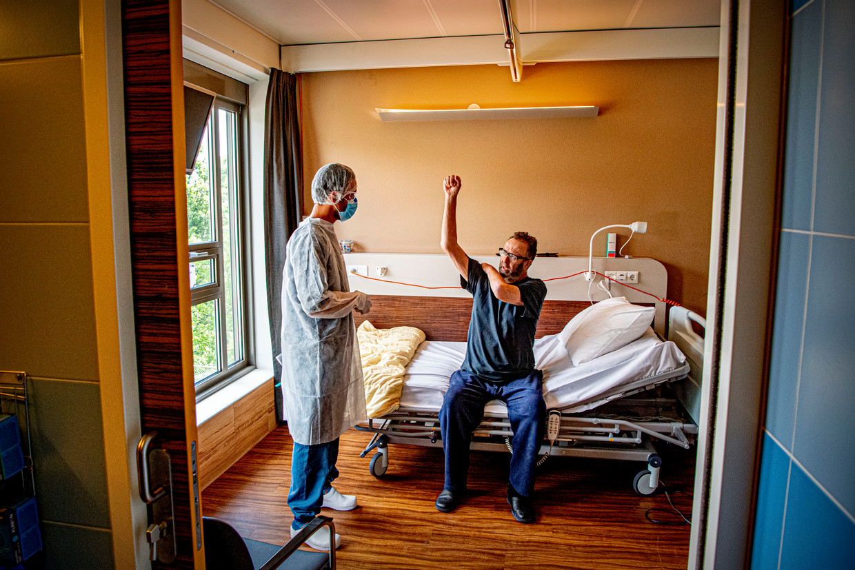 Het revalidatiecentrum Basalt heeft een medisch-specialistisch revalidatieprogramma ontwikkeld voor coronapatienten na ziekenhuis- of ic-opname. Beeld Robin Utrecht