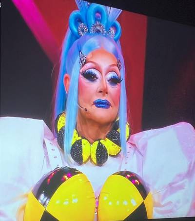 Na Olof Ormeling ook Corry Konings te zien als Mystery Queen bij Make Up Your Mind