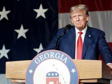Trump reageert op verdenking 37 misdrijven: ‘Aanfluiting van gerechtigheid’