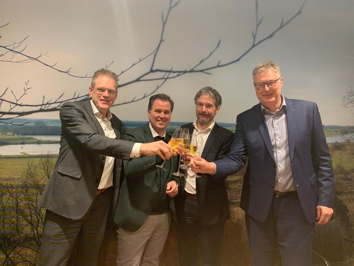 De krachtenbundeling van Camarate ICT met ICT Partners wordt bezegeld.
