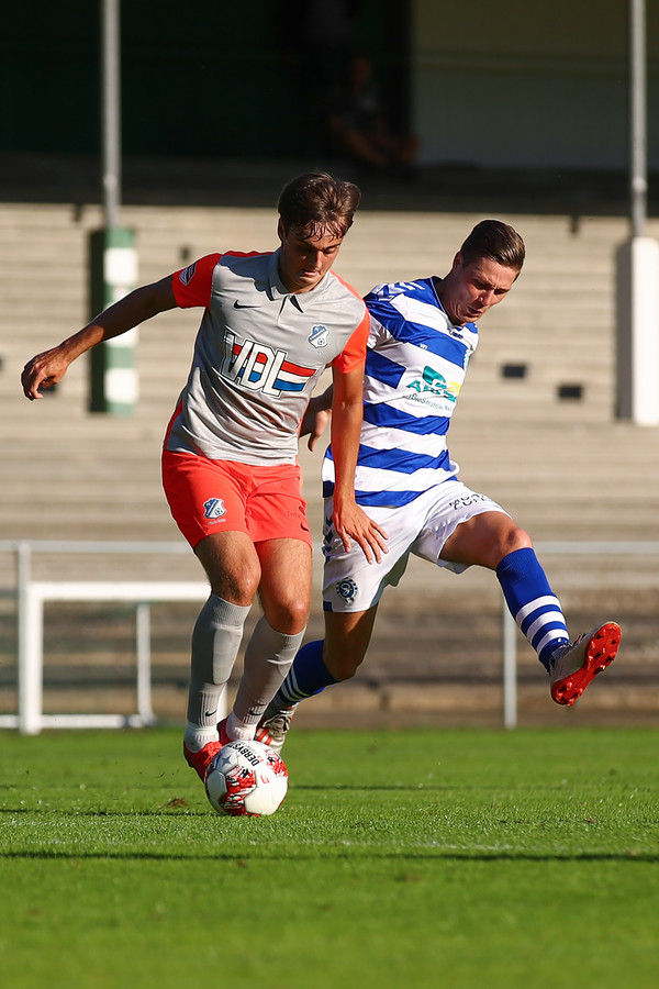 Hoe zit het met FC Eindhovenaanvaller