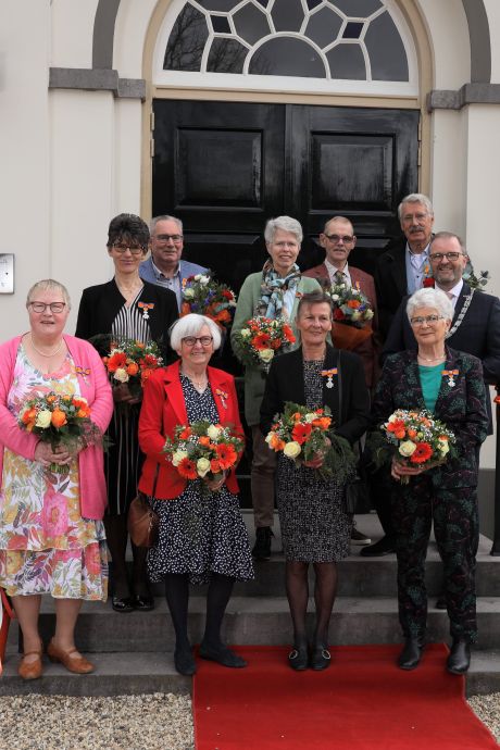Lintjesregen in zowel West Betuwe als Neder-Betuwe