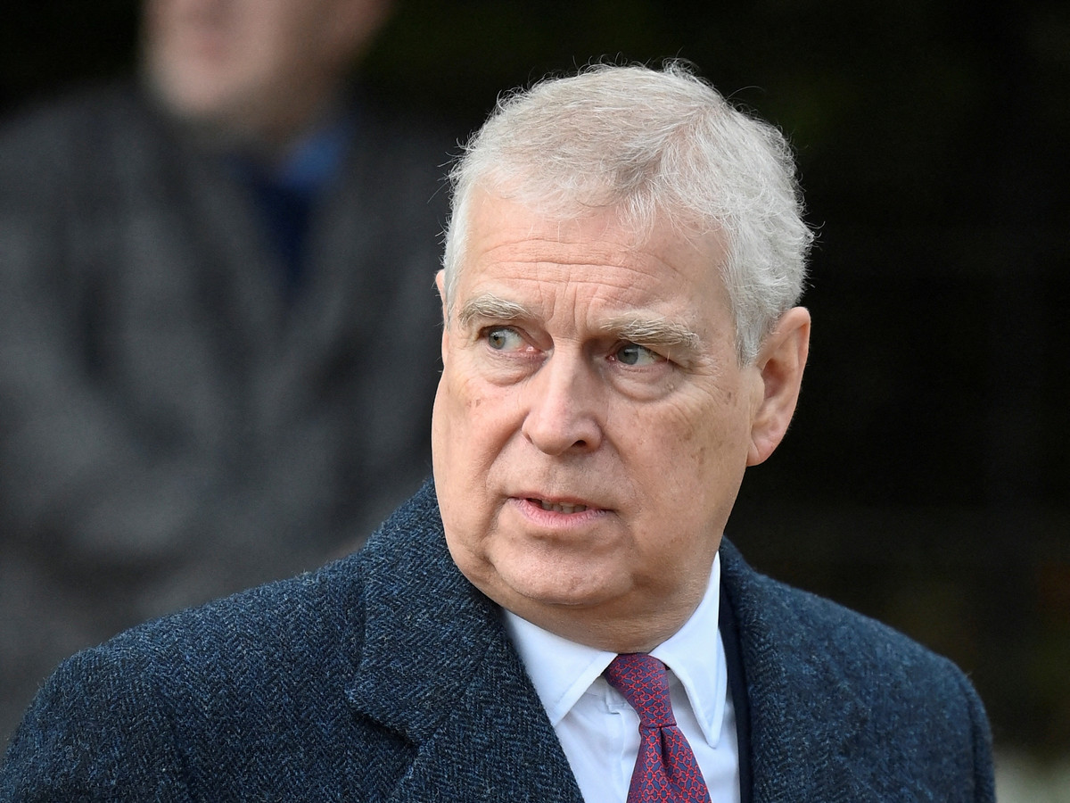 Prins Andrew verbleef volgens getuige 'weken' bij Epstein | Foto ...