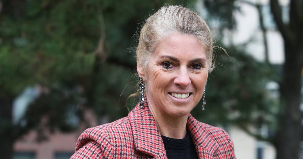 'Expeditie Robinson'-kandidate Liesbet haalt alles uit het ...