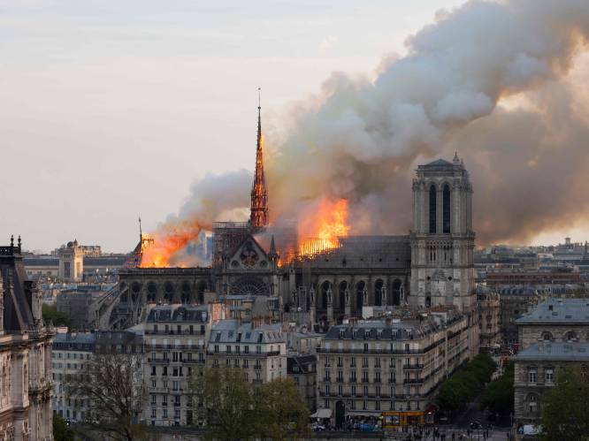 Nu al bijna 1 miljard voor heropbouw Notre-Dame: een overzicht van de grootste schenkers