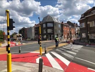 Stad Gent wil ‘vierkant groen’ ruimer uitrollen: proefproject aan kruispunt in Sint-Amandsberg positief geëvalueerd 