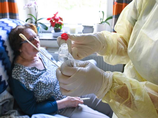 Besmettingen op week tijd bijna verdubbeld in Vlaamse woonzorgcentra, steeds meer ouderen lopen coronavirus op