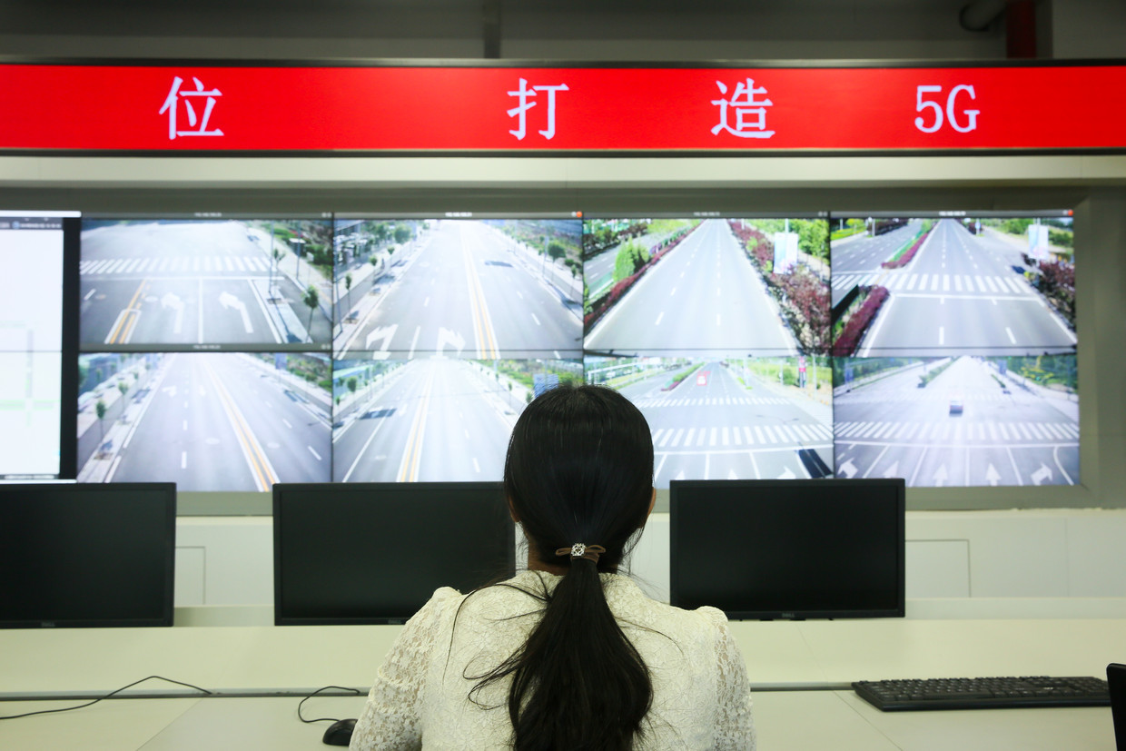 Di Tiongkok, mobil self-driving tidak meniru manusia, melainkan dewa